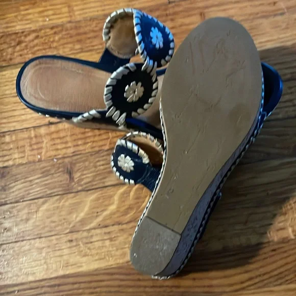 Jack Rogers Women's Leather Sandals - Picture 7 of 8